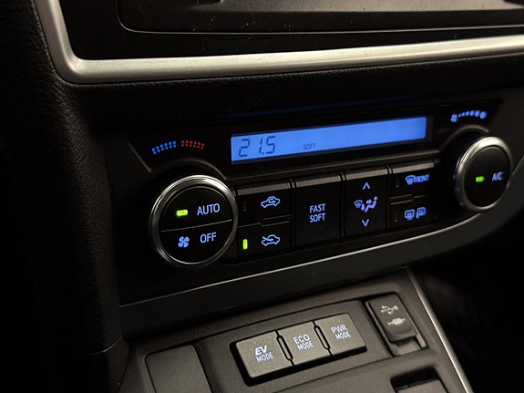 Toyota Auris 16 of 29