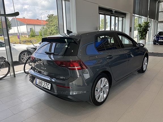 Volkswagen Golf I 3 of 5