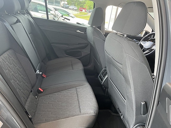 Volkswagen Golf I 9 of 10
