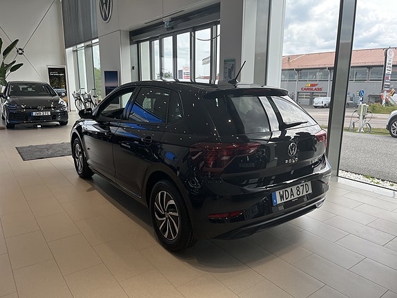 Volkswagen Polo 3 of 5