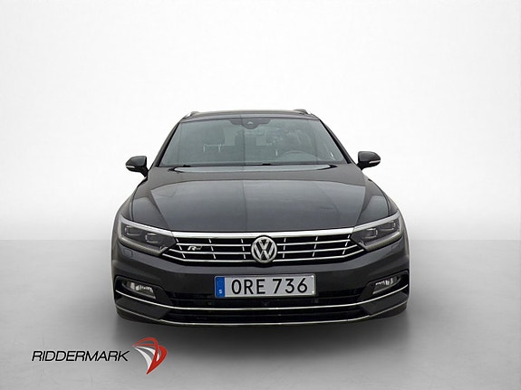 Volkswagen Passat 2 of 5