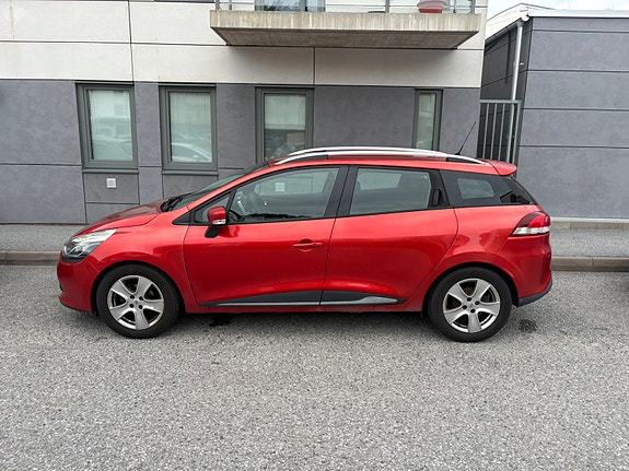 Renault Clio 2 of 5