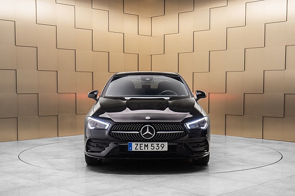 Mercedes-Benz CLA250 e 8 of 19