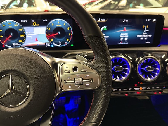 Mercedes-Benz A180 17 of 24