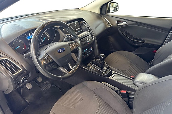 Ford Focus 13 of 25