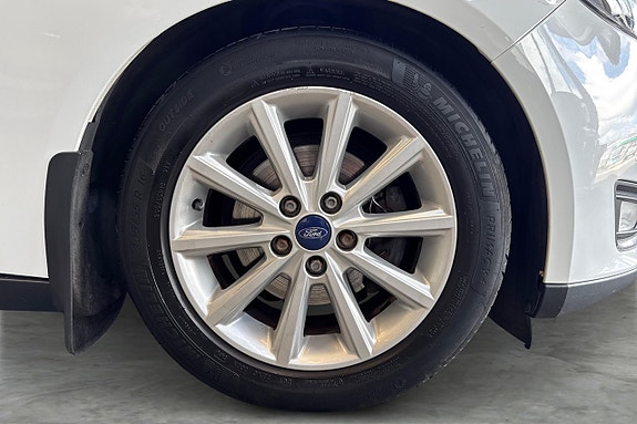 Ford Focus 9 of 25