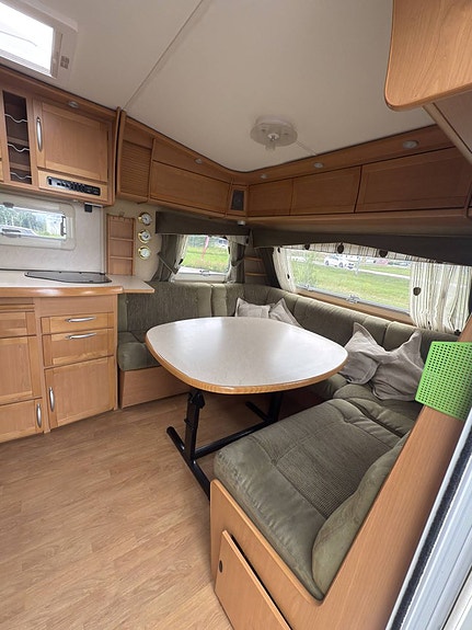 Kabe trailer Kabe Safir GLE KS , King Size & Vattenburen värme, AC 5 of 20