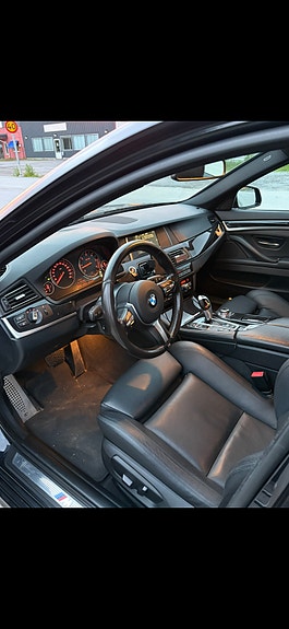 BMW 530d 5 of 5