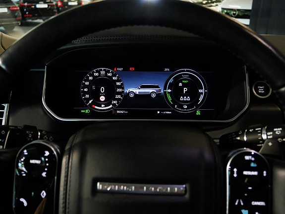 Land Rover Range Rover 11 of 26
