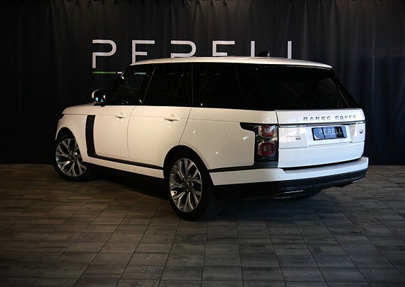 Land Rover Range Rover 3 of 5
