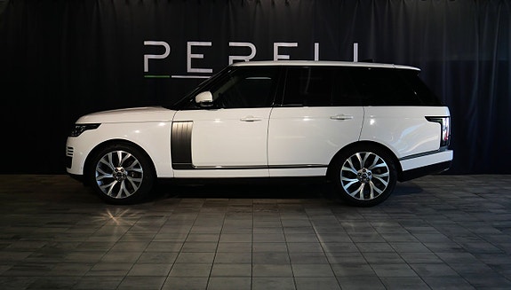 Land Rover Range Rover 2 of 5