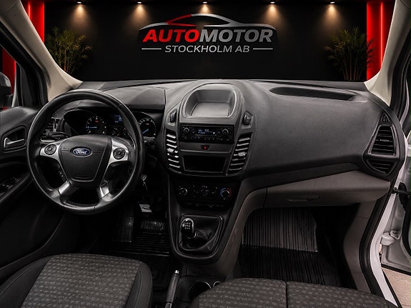 Ford Transit Connect 7 of 10