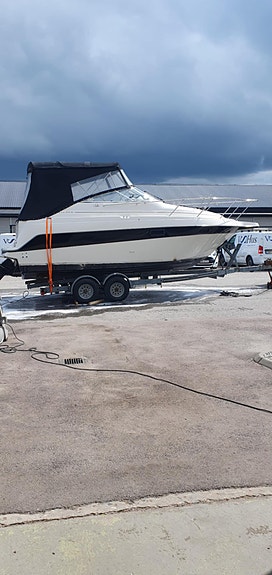 Maxum 2400SCR 5 of 5
