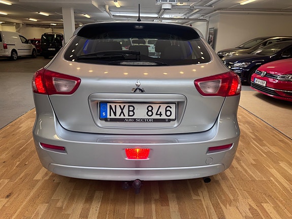 Mitsubishi Lancer 5 of 18