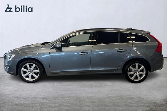 Volvo V60 3 of 5