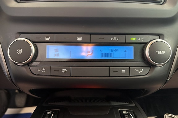 Toyota Avensis 13 of 15