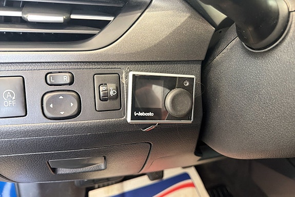 Toyota Avensis 10 of 15