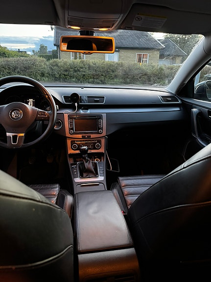 Volkswagen Passat 4 of 5