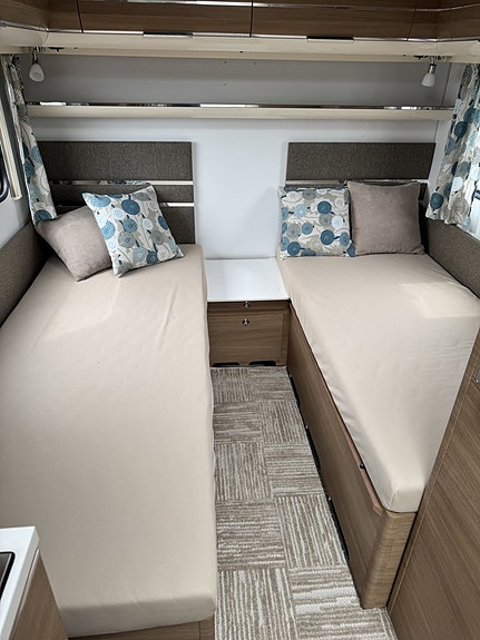 Adria ADORA 502UL 7 of 16