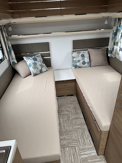Adria ADORA 502UL 9 of 16