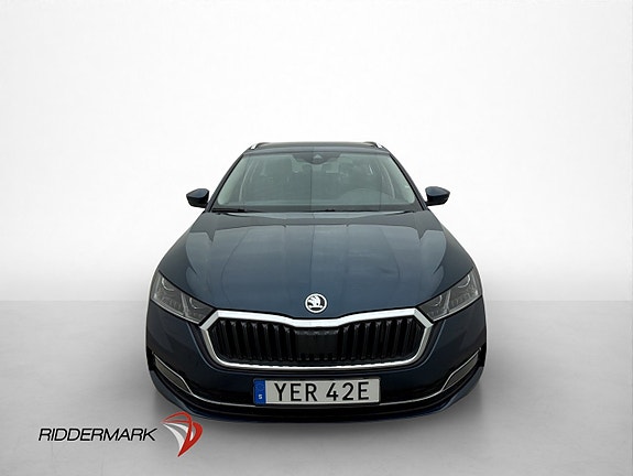 Skoda Octavia 2 of 5