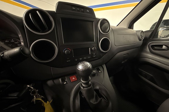Peugeot Partner 15 of 19