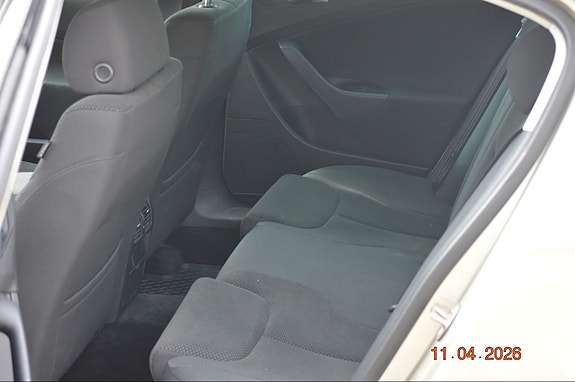 Volkswagen Passat 4 of 4