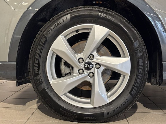 Audi Q3 5 of 5