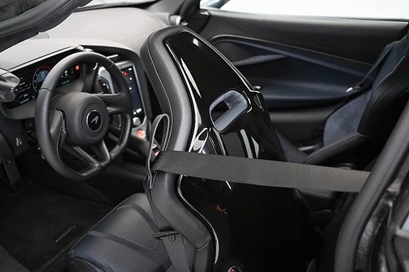McLaren 750S 24 of 24
