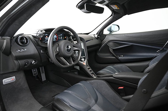 McLaren 750S 15 of 24