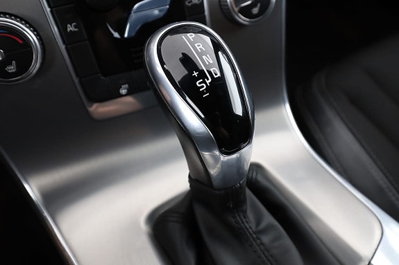 Volvo V60 27 of 30