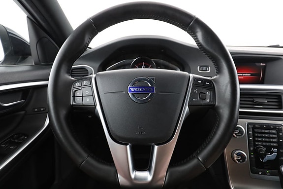 Volvo V60 19 of 30