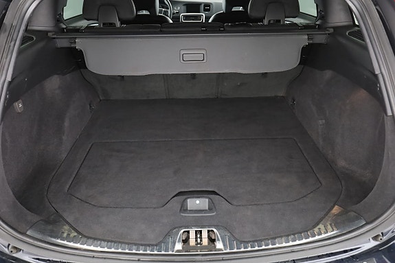 Volvo V60 18 of 30