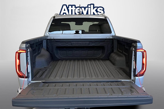 Volkswagen Amarok 23 of 25