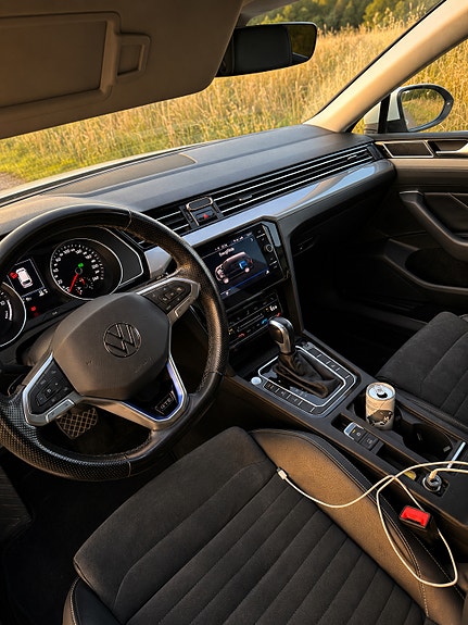 Volkswagen Passat 4 of 4