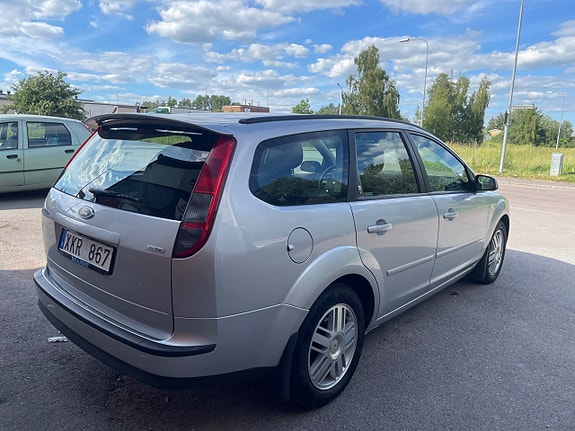 Ford Focus 6 of 19