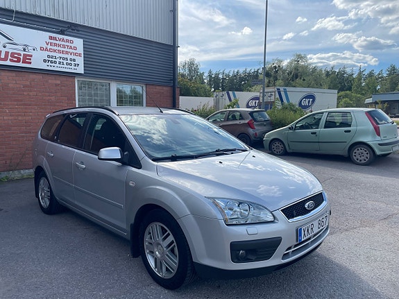 Ford Focus 5 of 5