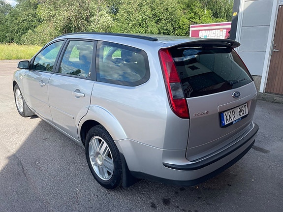 Ford Focus 8 of 19