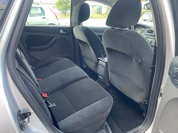 Ford Focus 15 of 19