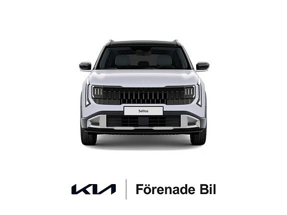 Kia Seltos 4 of 8