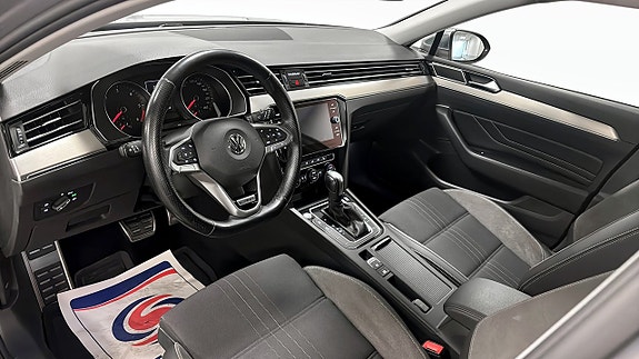 Volkswagen Passat Alltrack 7 of 13