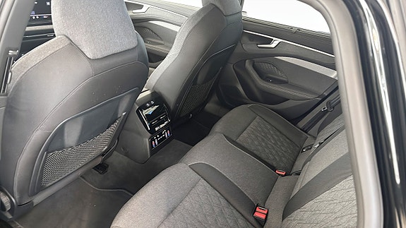 Audi A6 11 of 14