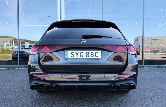 Mercedes-Benz E220 6 of 21