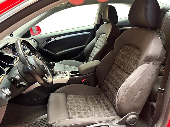 Audi A5 12 of 16