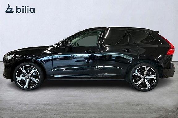 Volvo XC60 2 of 28