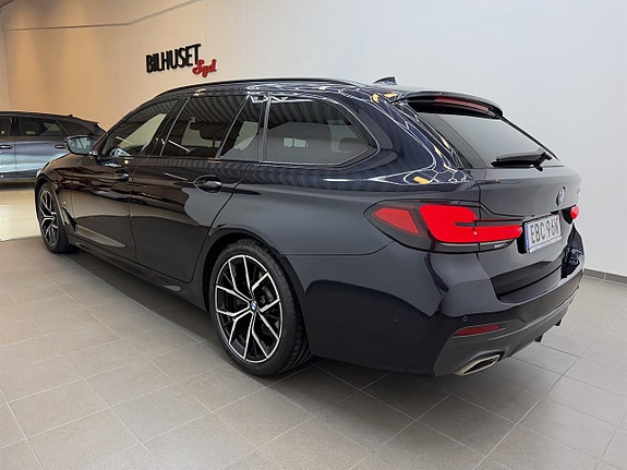 BMW 520 3 of 5