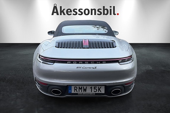 Porsche 911 6 of 9