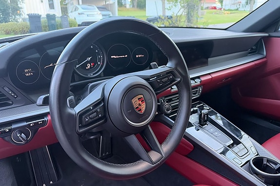 Porsche 911 8 of 9