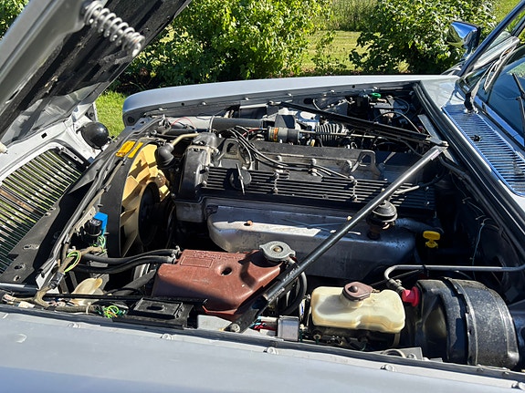 Jaguar XJ 7 of 7