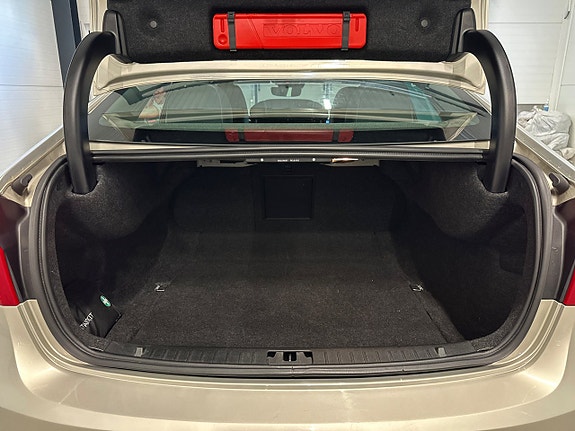Volvo S60 29 of 30